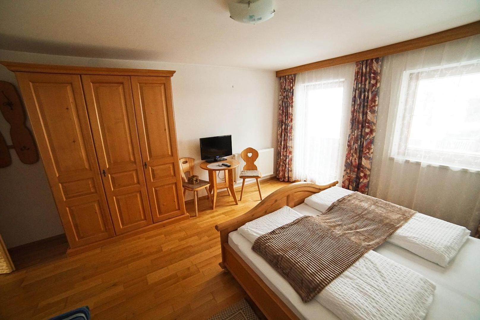 Oberstockachhof Apartment Schwendau Bagian luar foto