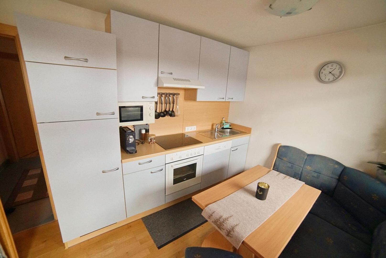 Oberstockachhof Apartment Schwendau Ruang foto